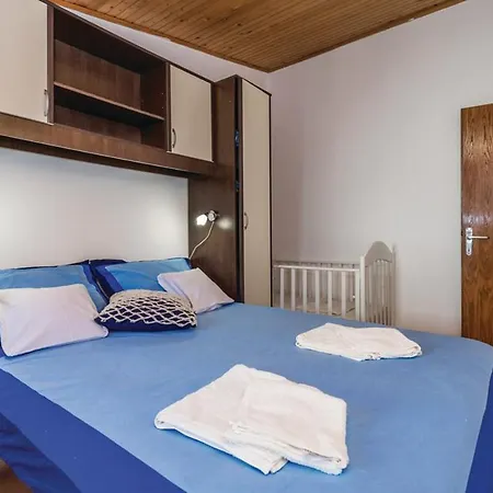 House Antoine Kras